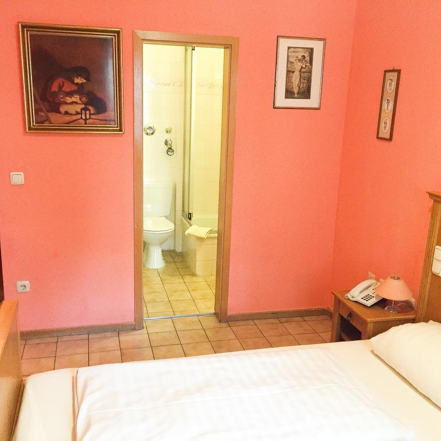 Mona Lisa Guest house Munich